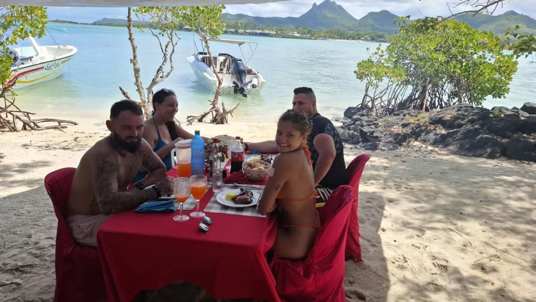 Southeast Cruises Adventure 81